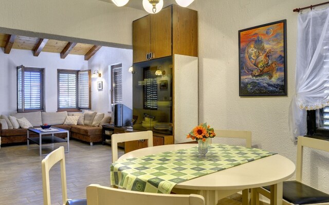Holiday Home With Swimming Pool, Near the Center