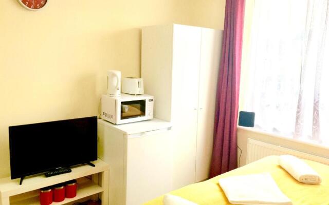 London Luxury Apartment, Private Bathroom