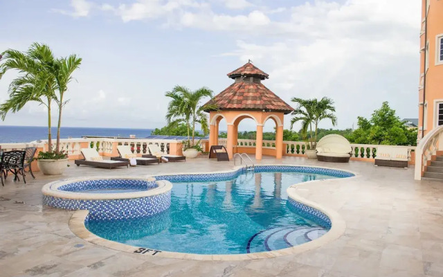 Villa Sweet Villa