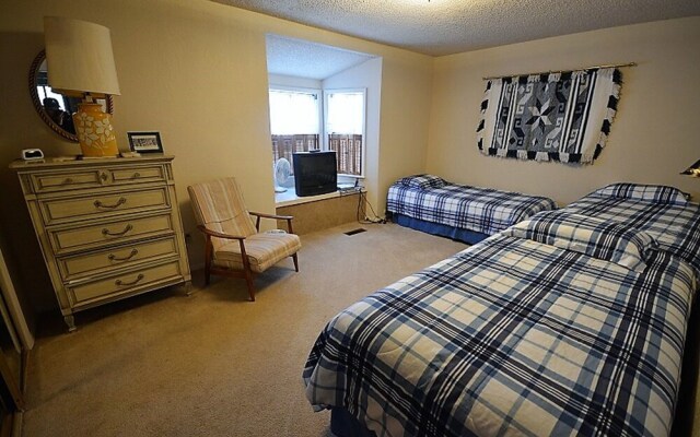 Ruidoso Three-bedroom