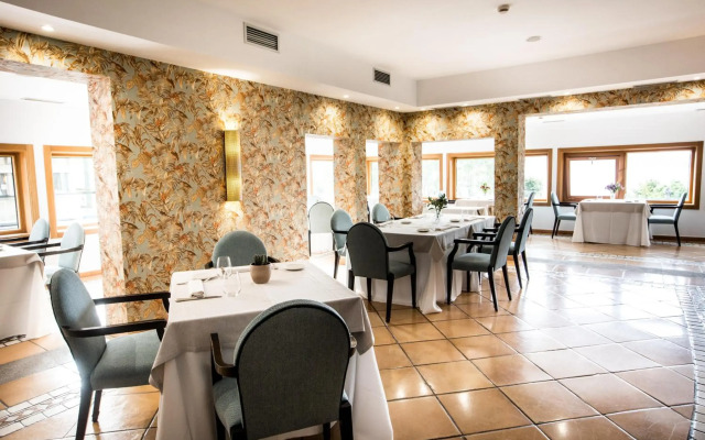 Pazo Los Escudos Hotel And Spa Resort