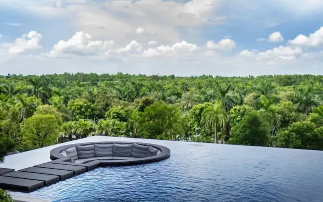 Landmark Ecopark by Emily in Town