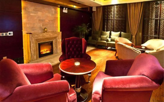 Ruihao Art Boutioue Hotel