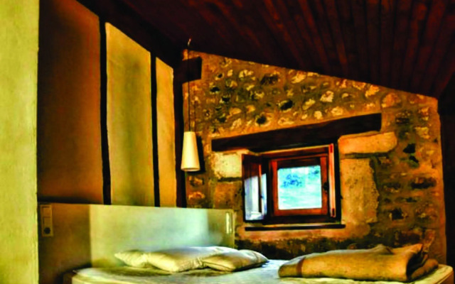 Real Posada De La Mesta