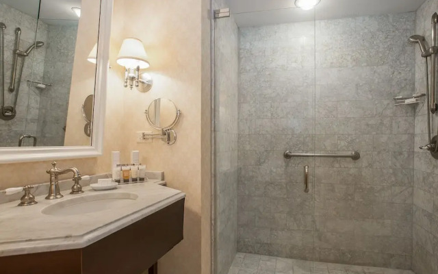 Union League Club Of Chicago