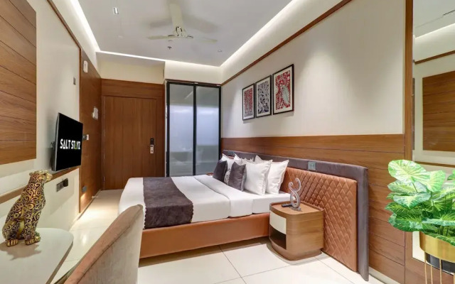 Saltstayz Premier - Mohali Chandigarh