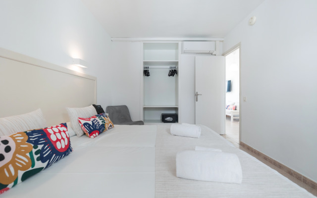 Aparthotel Beach Club