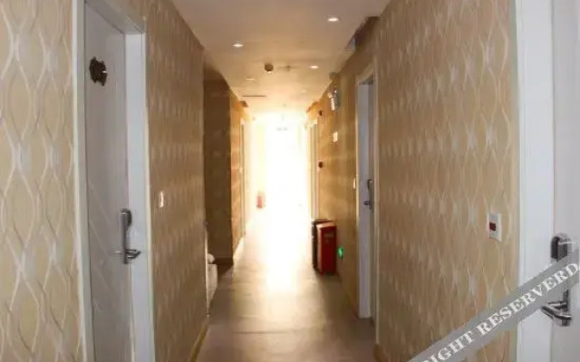 OYO Wuhan Hongtai Hotel