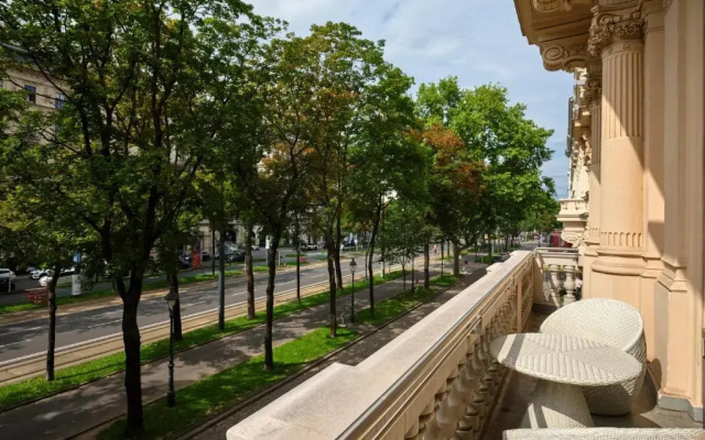 The Ritz-Carlton, Vienna