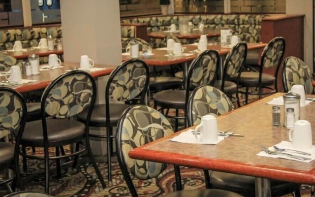 Continental Inn & Suites