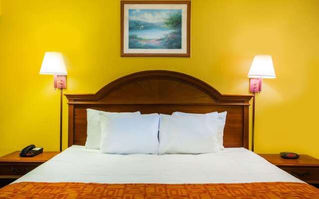 Howard Johnson by Wyndham Panama City