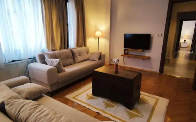Azad Homes Taksim Gümüşsuyu