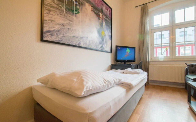 Big 2 Room City Apartment
