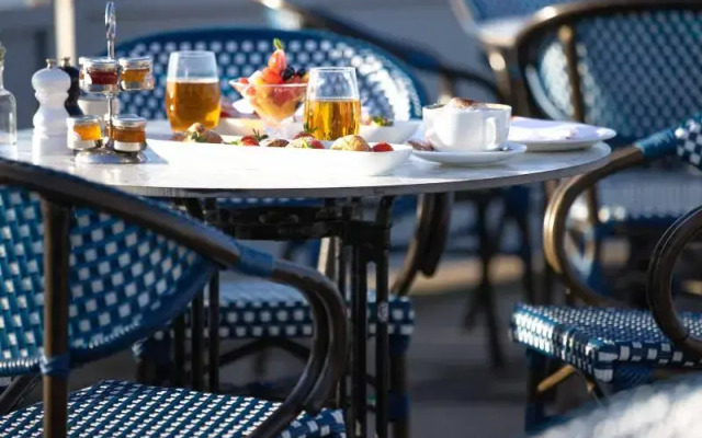 The Relais Cooden Beac