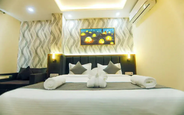 Paarth Grand