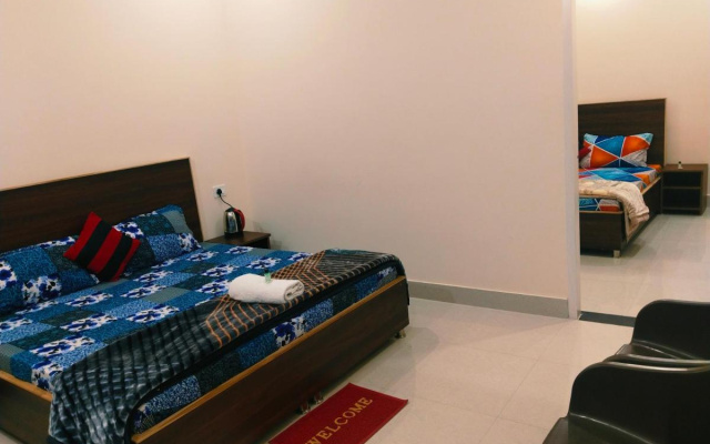 Airport Luxury Nature Valley Homestay