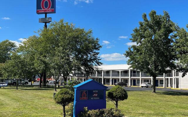 Studio 6 Suites - Lafayette, IN