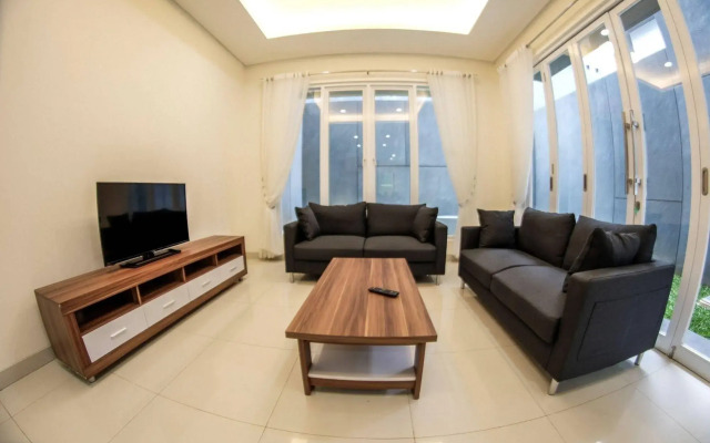 De Orion Setiabudi Villa