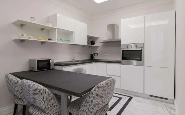 Aurora Luxury Suites