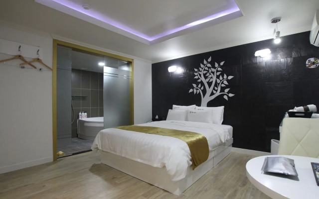 Maison de On U Jeonju Hanok Village