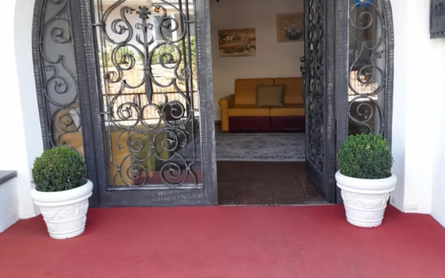 Pension an der Mayenburg