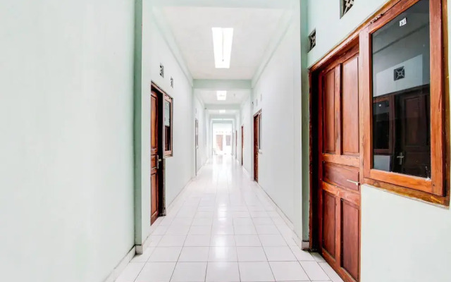 SPOT ON 94122 Homestay Arva