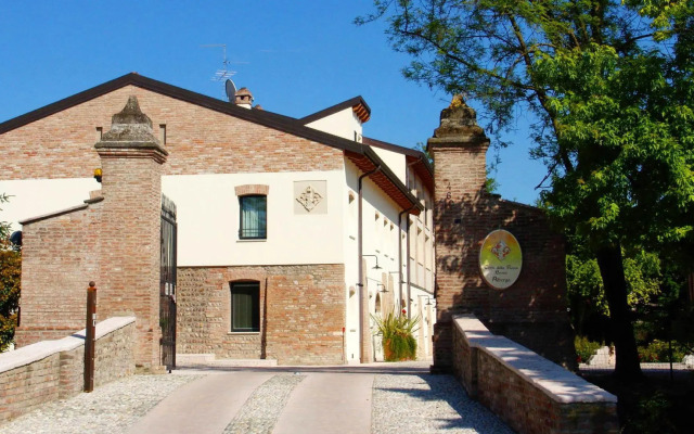 Corte della Rocca Bassa