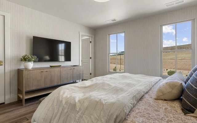 Chateau Bleu 4 Bedroom Townhouse