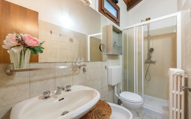 Lucy In The Sky of Gignese