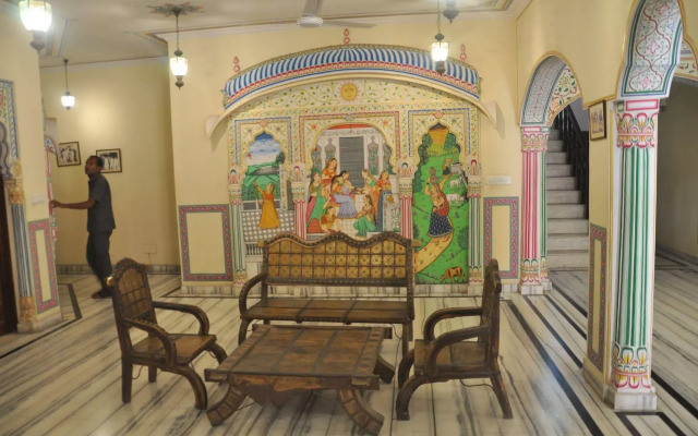 Hotel Sajjan Niwas