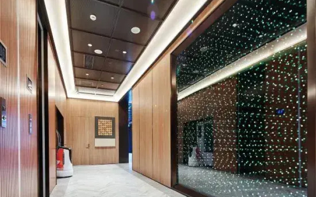 Orange Hotel (Shanghai Caobao Road Sun Moon Light Center)