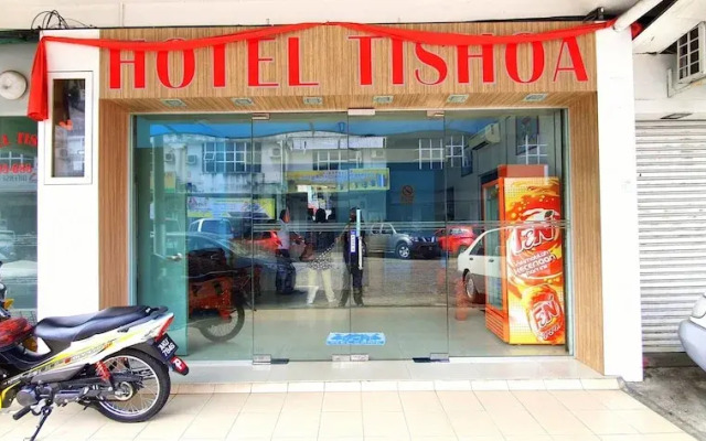 OYO 89737 Hotel Tishoa