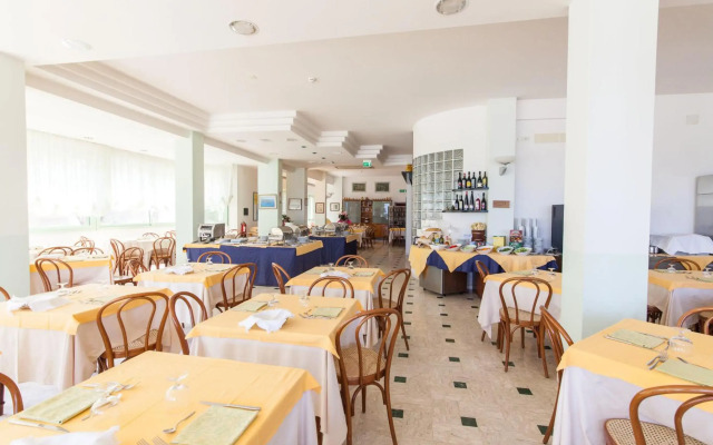 Hotel Palos