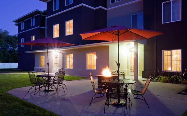 GrandStay Residential Suites - Eau Claire