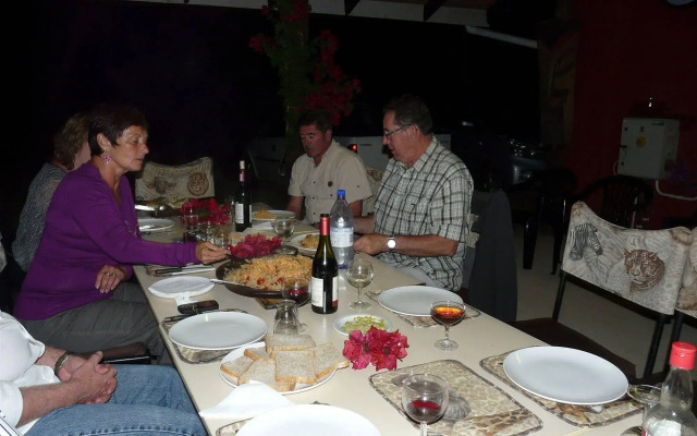 Flamboyant Lodge & Restaurant