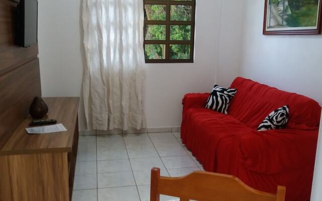 Residencial Vista Bela - Rua Tainha 525 Centro Bombinhas SC - Acesso a 4 Ilhas