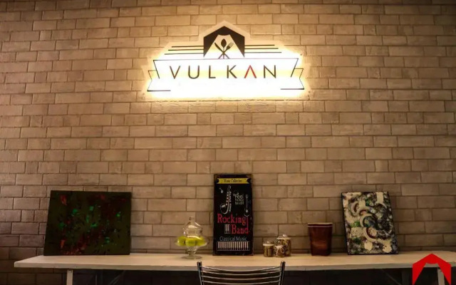Vulkan Capsule Hostel