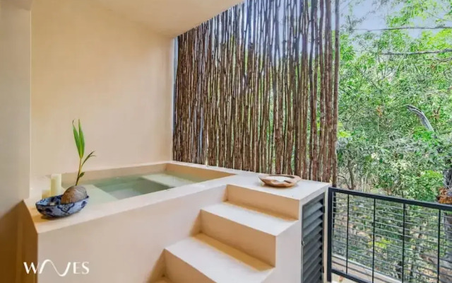 Spacious 3 Br w Private Pool Exclusive Gym