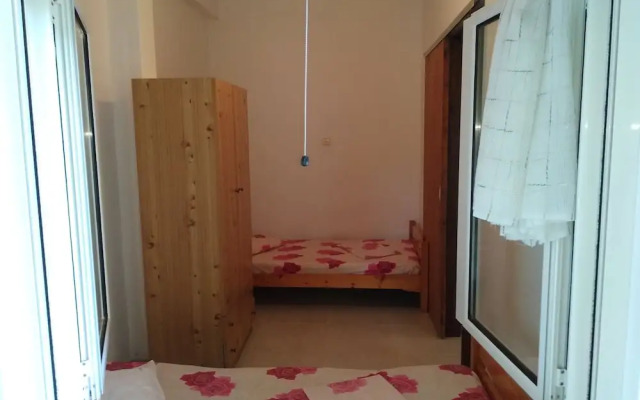 Velikis Apartments