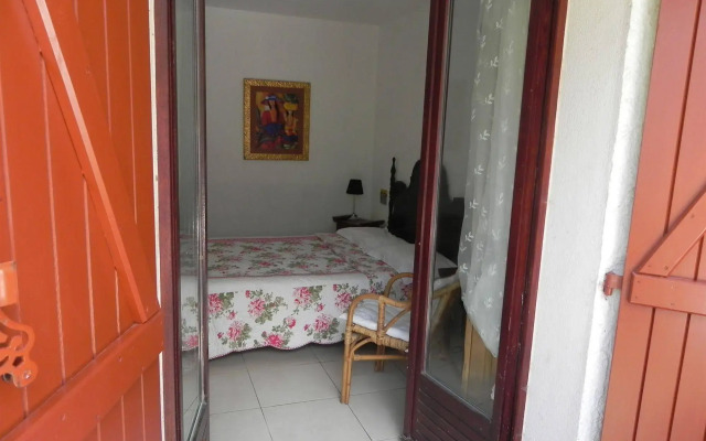 Motel Capsol