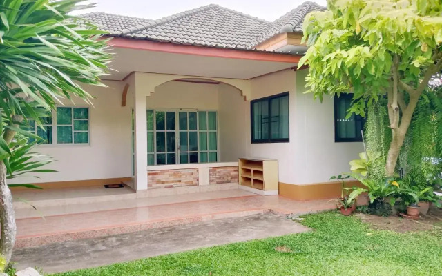 Sweet Floresta Pool Villa