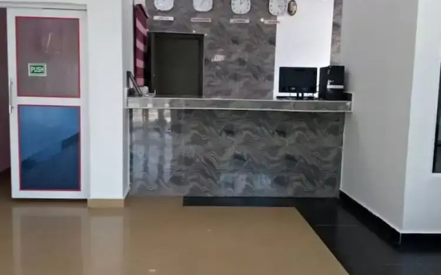 Syrupy Hotel