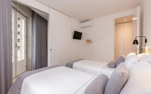 Elegant Apartment in Heart of Porto
