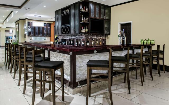 Hilton Garden Inn Victoria