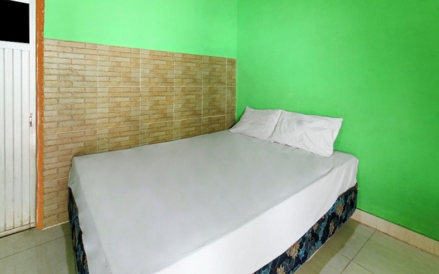 Hotel O Jayanni – Guest Rooms – Sumbawa Besar