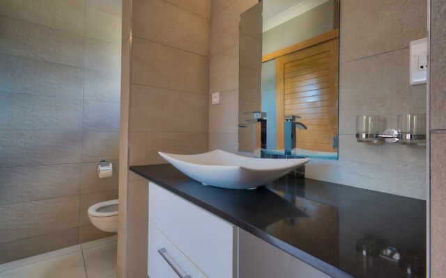 Villa de Haut Standing Diroma