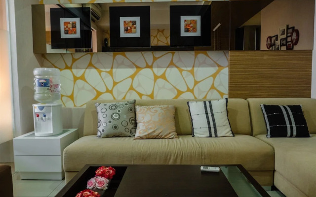 Luxurious 1BR At Dago Suites Apartment