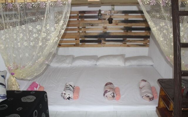 Maraño's Hometel