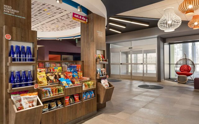 Tru By Hilton Albany Airport, NY