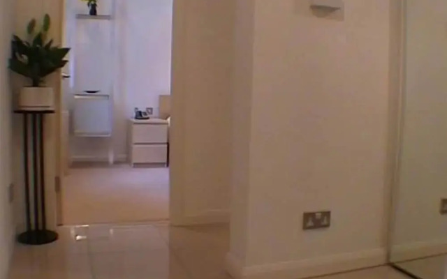 Earle House Serviced Apartments